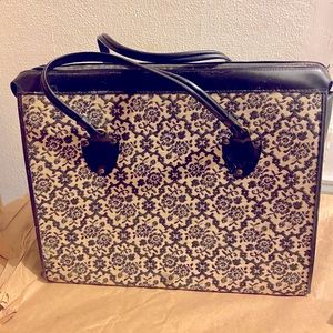 Vintage tote / carry on / sewing bag